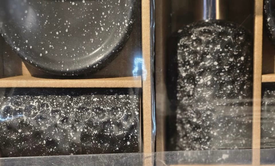 63f32ef8-1706-44a8-bc5e-bd09a8c360ad